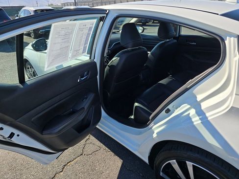 Used 2019 Nissan Altima 2.5 SR image 15