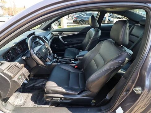 Used 2016 Honda Accord Touring image 32