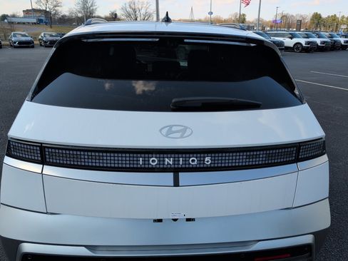 New 2026 Hyundai Ioniq 5 Limited image 14
