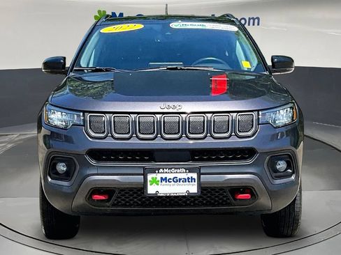 Used 2022 Jeep Compass Trailhawk w/ Sun and Sound Group AWD/4WD image 2