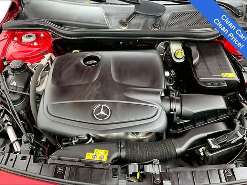 Used 2015 Mercedes-Benz GLA 250 4MATIC image 12