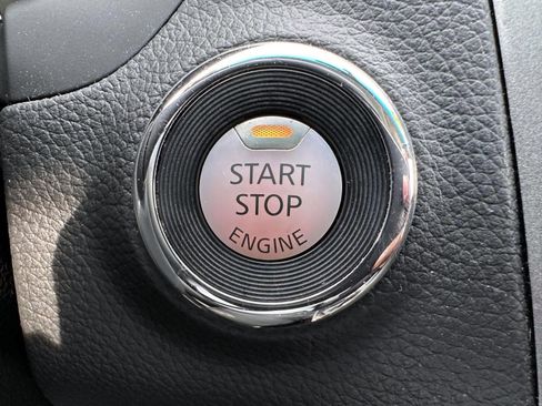 Used 2015 Nissan Altima 2.5 SL w/ Technology Package FWD image 21