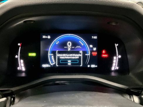 Certified 2025 Toyota Camry SE image 25