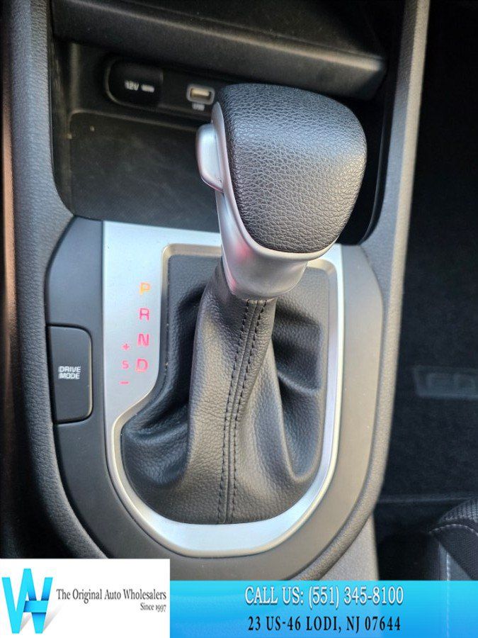 Used 2023 Kia Forte LXS w/ LXS Technology Package FWD image 24