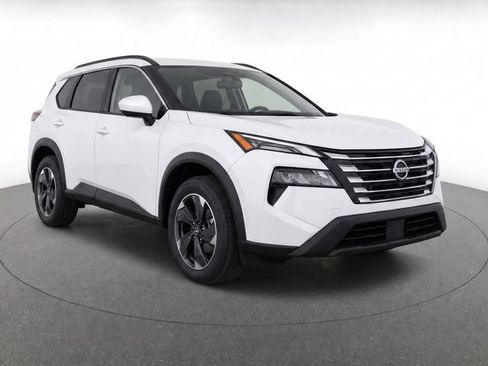 Used 2024 Nissan Rogue SV FWD image 1