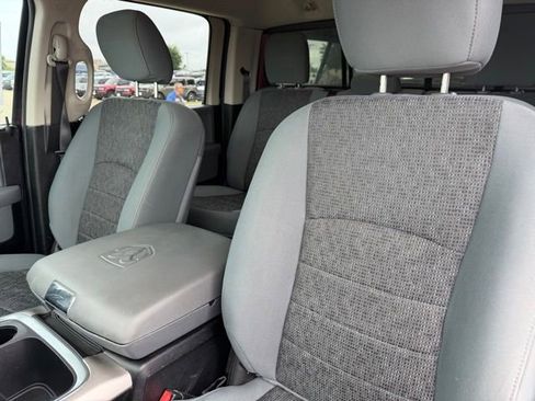 Used 2019 RAM 1500 Lone Star RWD image 10