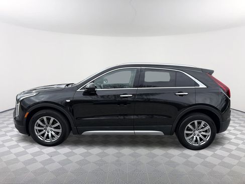 Used 2019 Cadillac XT4 Premium Luxury w/ Cold Weather Package image 9