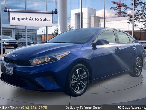 Used 2024 Kia Forte LXS FWD image 9