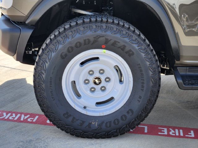 New 2026 Ford Bronco Heritage Edition AWD/4WD image 8