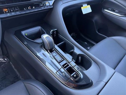 New 2026 Toyota Crown Signia image 18