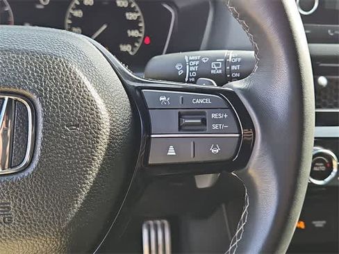 Used 2023 Honda Civic Sport image 25