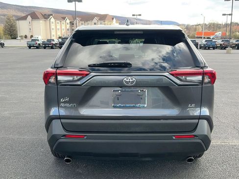 Used 2024 Toyota RAV4 LE image 8