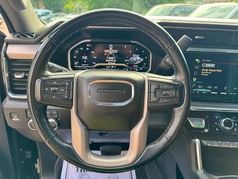 Used 2024 GMC Sierra 3500 Denali w/ Denali Reserve Package AWD/4WD image 57