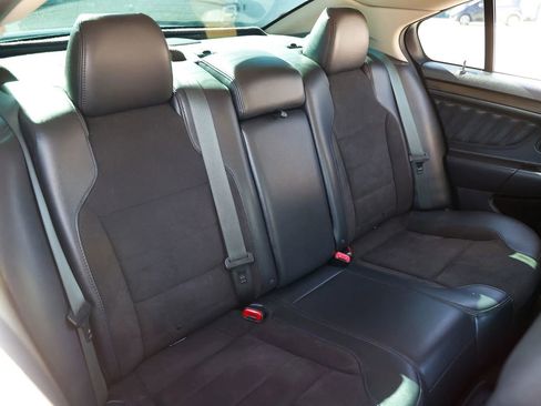 Used 2012 Ford Taurus SHO image 17