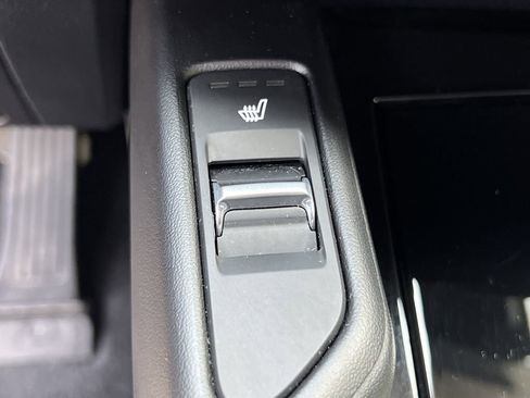 Used 2025 Kia Telluride S FWD image 28