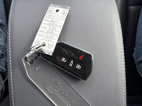 Used 2023 Volkswagen ID.4 Pro S image 28