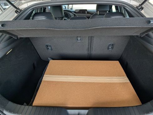 New 2026 MAZDA MAZDA3 Hatchback w/Premium Plus Pkg image 15