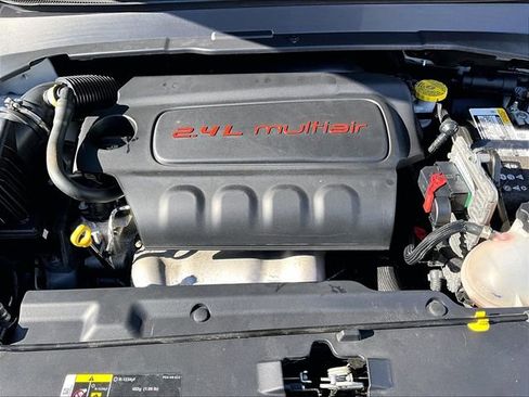 Used 2022 Jeep Compass Altitude image 32