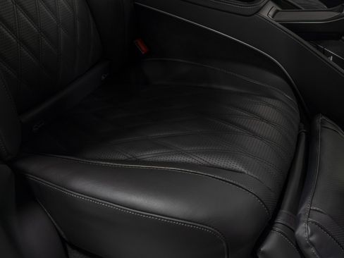 Used 2026 Mercedes-Benz Maybach GLS 600 4MATIC image 88