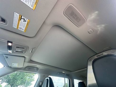 Certified 2025 INFINITI QX80 Sensory AWD/4WD image 28