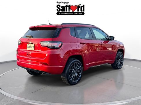 Used 2022 Jeep Compass Limited w/ (RED) Package image 9