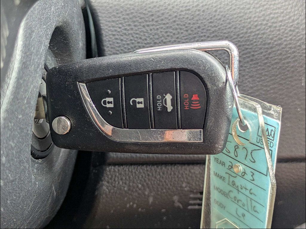 Used 2023 Toyota Corolla LE FWD image 30