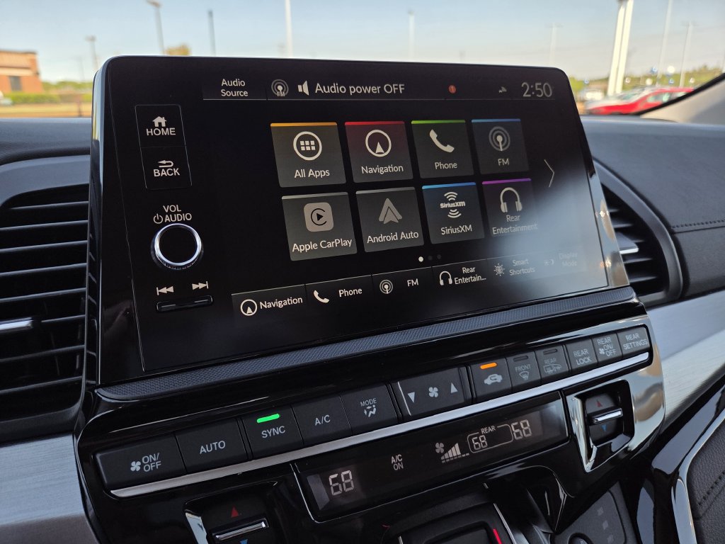 New 2027 Honda Odyssey Touring image 8