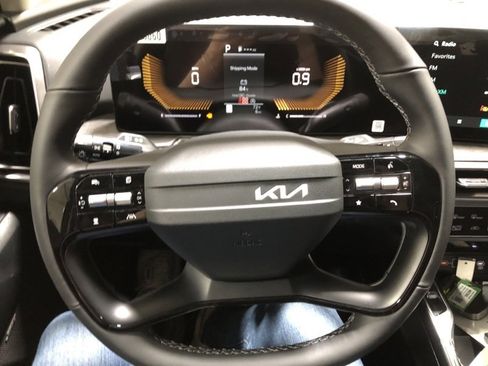 New 2026 Kia Sorento X-Line EX image 26