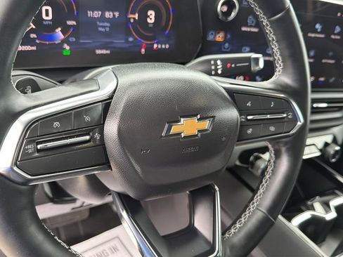 Certified 2026 Chevrolet Silverado EV LT AWD/4WD image 25