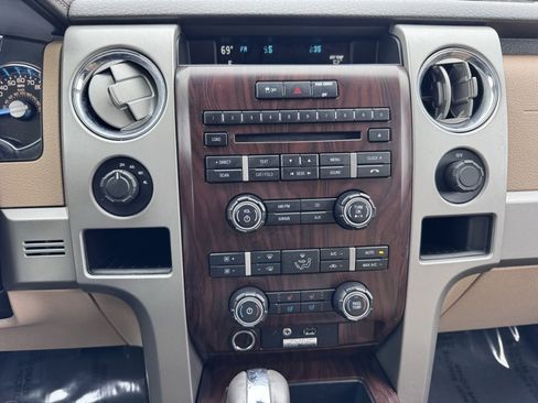 Used 2012 Ford F150 Lariat w/ Lariat Chrome Pkg image 29