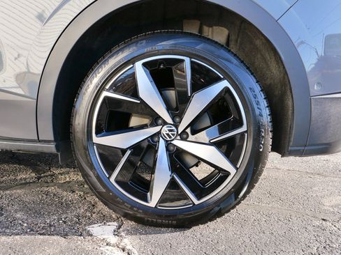 Used 2024 Volkswagen ID.4 Pro S image 28