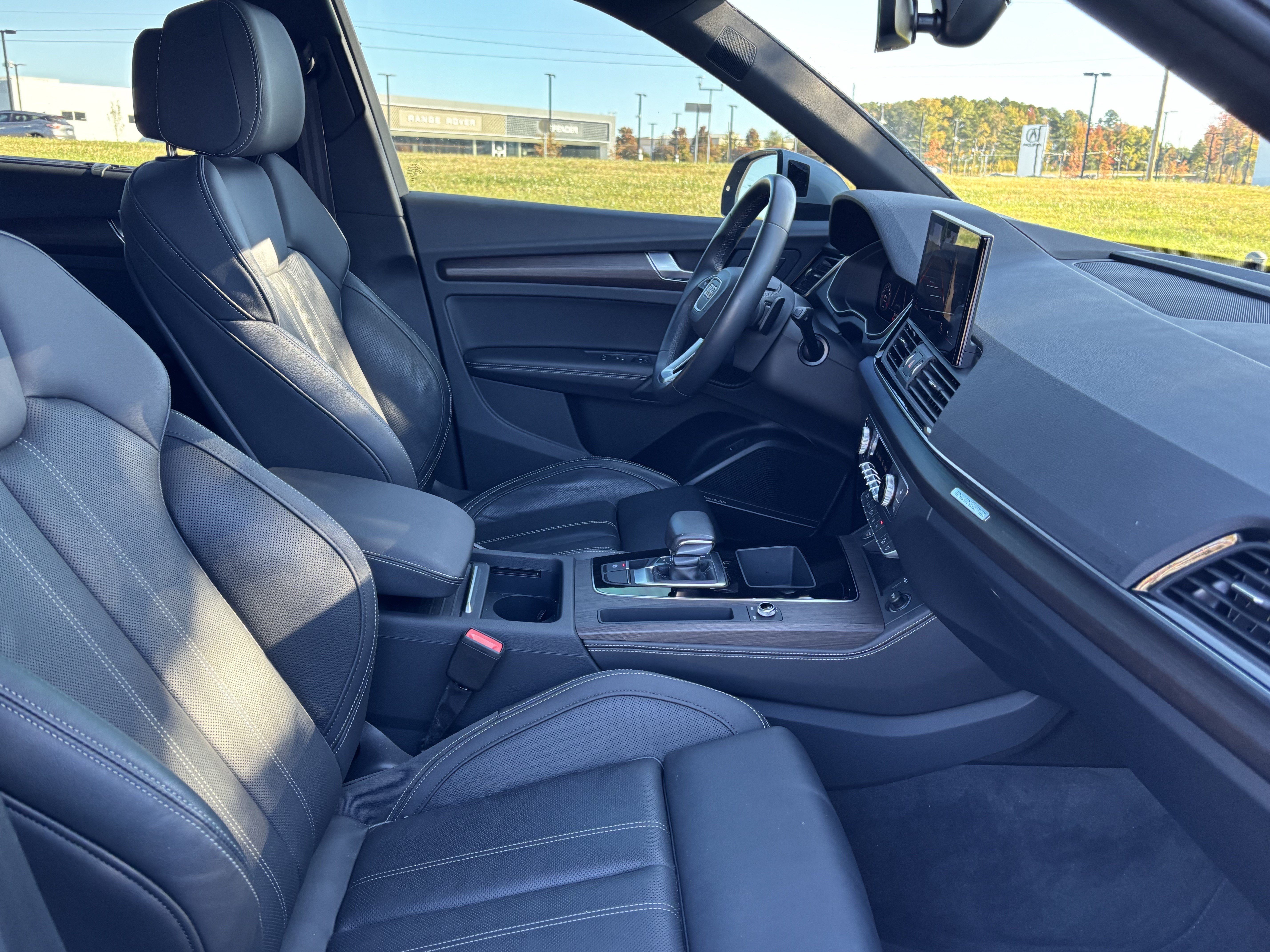 Used 2023 Audi Q5 2.0T Prestige w/ Prestige Package AWD/4WD image 34