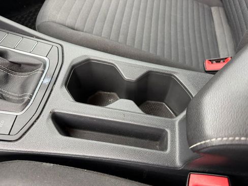 Used 2025 Volkswagen Jetta S image 19