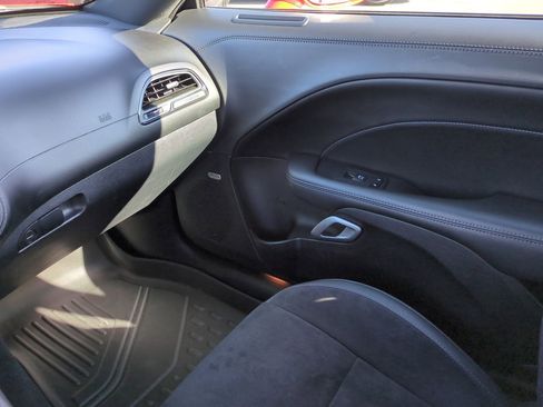 Used 2023 Dodge Challenger R/T w/ Plus Package image 16