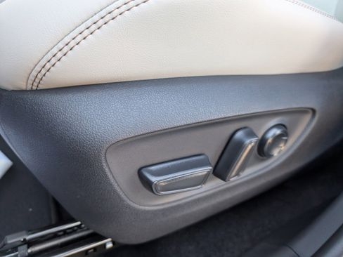 New 2025 Toyota RAV4 XLE Premium image 11