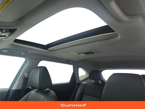 Used 2023 Kia Seltos EX image 12