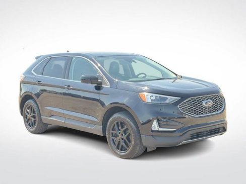 Certified 2024 Ford Edge SEL w/ Convenience Package AWD/4WD image 2