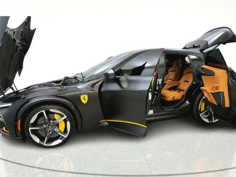 Used 2024 Ferrari Purosangue AWD/4WD image 9