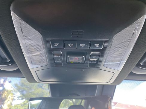 Used 2020 Toyota RAV4 XSE w/ XSE Grade Weather Package AWD/4WD image 24