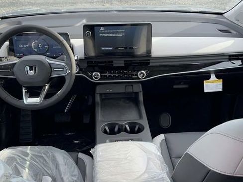 New 2026 Honda Prologue Touring image 12