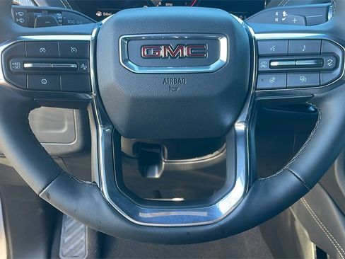 New 2026 GMC Yukon Elevation image 19