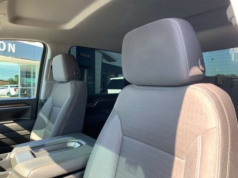 Used 2025 Chevrolet Silverado 2500 LT AWD/4WD image 20