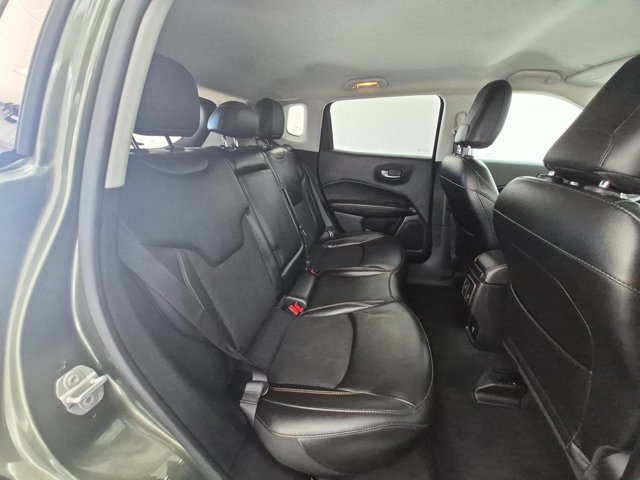 Used 2020 Jeep Compass Latitude AWD/4WD image 22