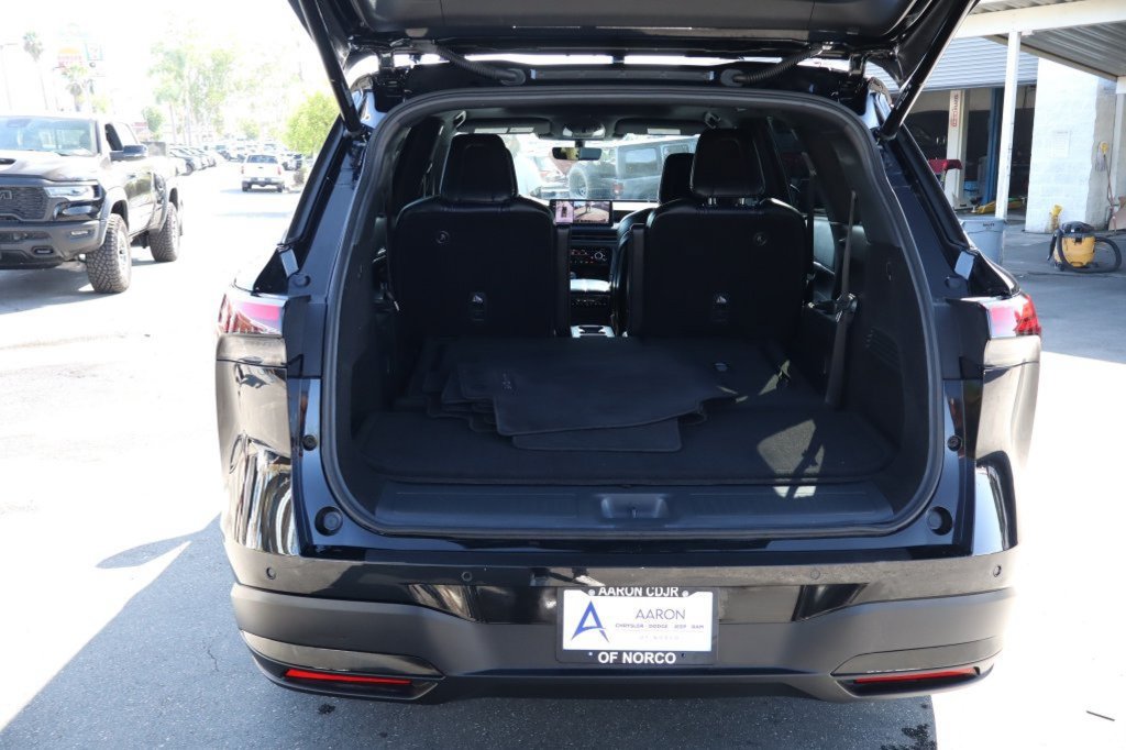 Used 2026 INFINITI QX60 Sport w/ Dark Cargo Package AWD/4WD image 39