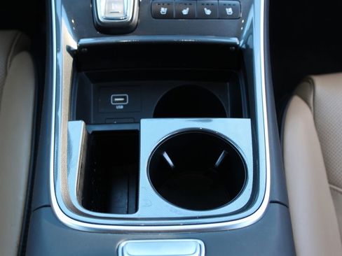 Used 2022 Hyundai Santa Fe Calligraphy image 22