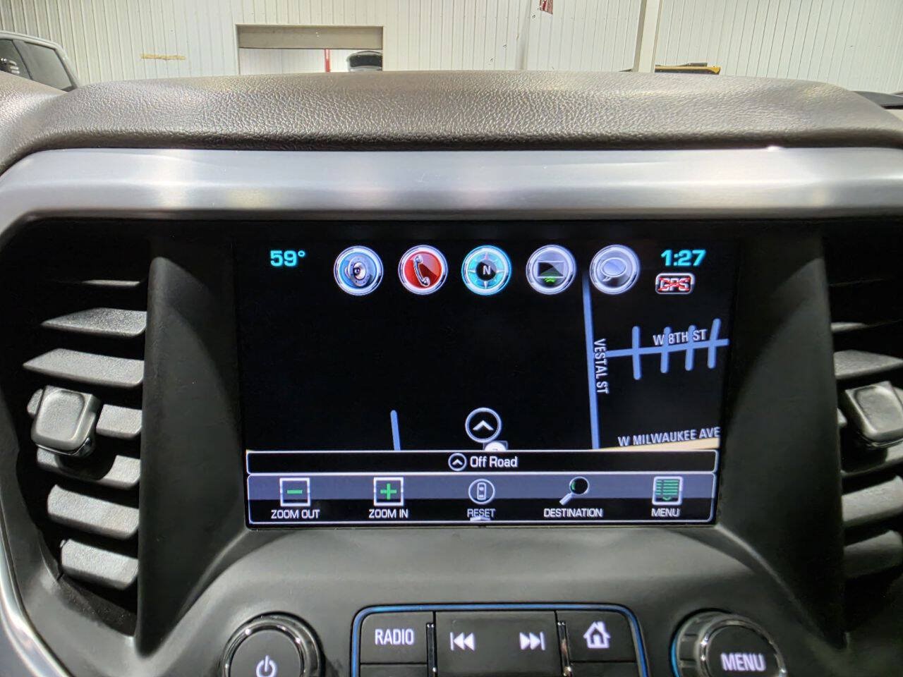 Used 2017 GMC Acadia SLT w/ LPO, Floor Liner Package AWD/4WD image 40