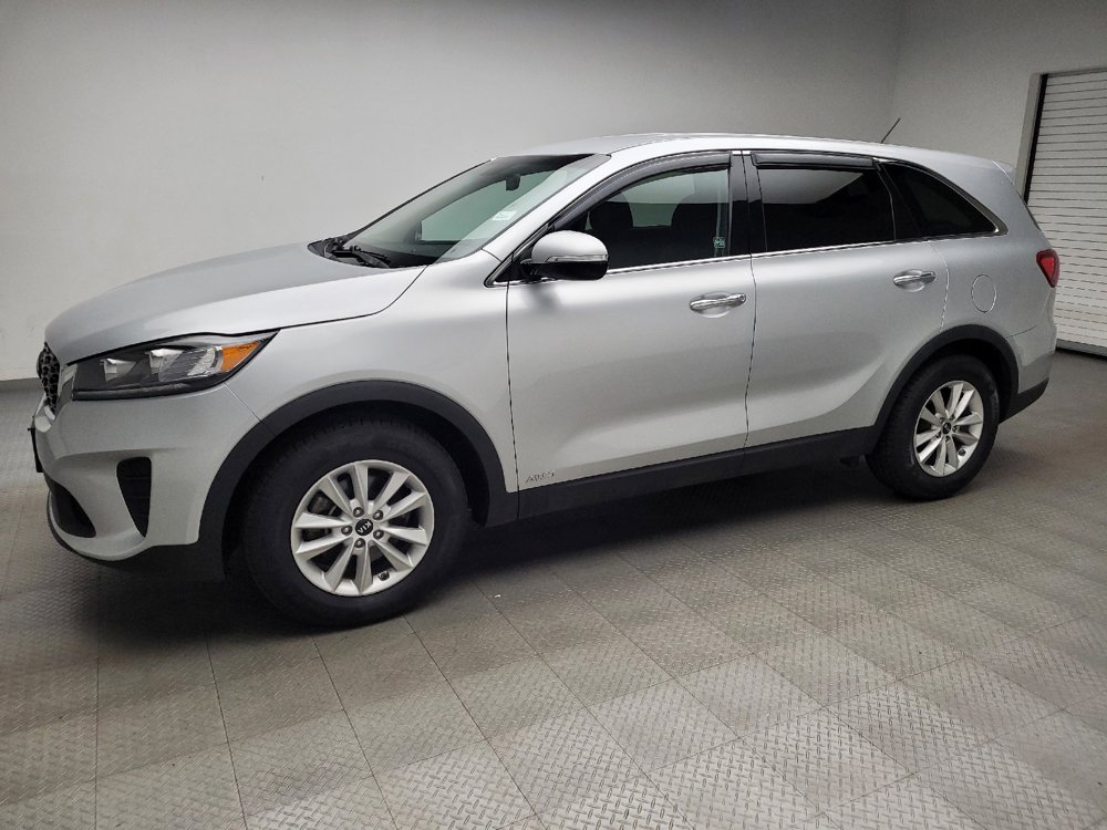 Used 2019 Kia Sorento AWD V6 image 2