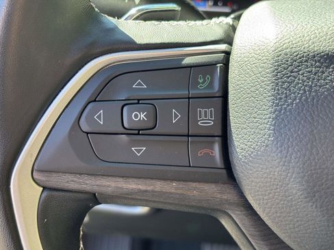 Used 2022 Jeep Grand Cherokee L Limited image 26