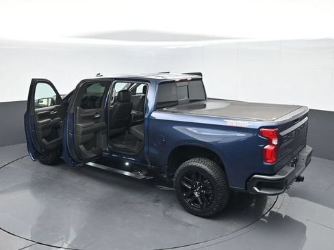 Used 2022 Chevrolet Silverado 1500 LT Trail Boss w/ Convenience Package II AWD/4WD image 60