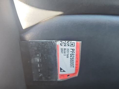 Used 2023 Tesla Model 3 Standard Range image 20